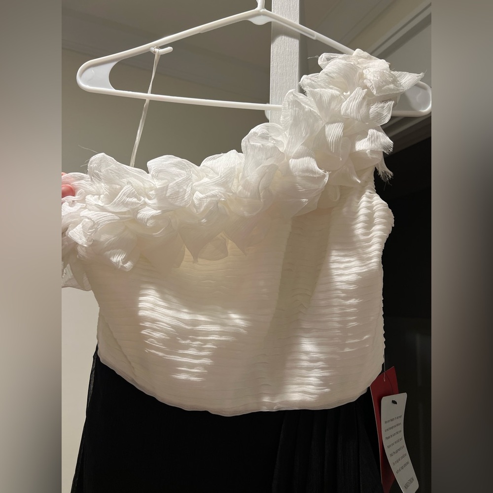 JS Collection one shoulder dress - Picture 3 of 5